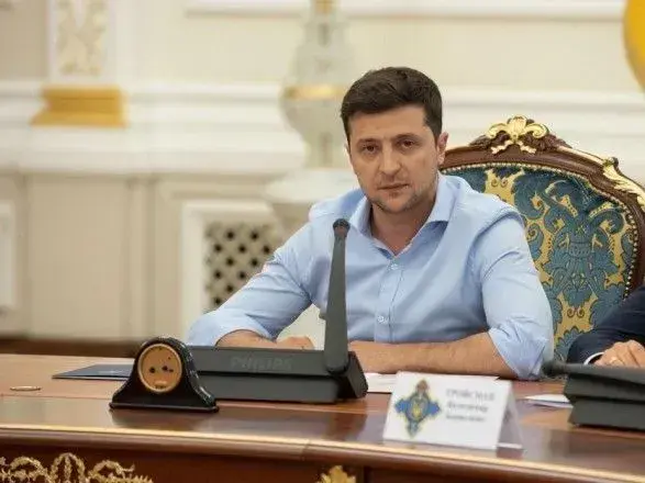 У Зеленского назвали фейком возможную дату встречи с Трампом