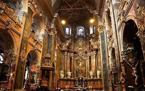 Викрадення, тортури та вбивства священиків: доповідь по ОРДЛО представлять в Гаазі