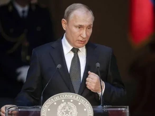 Путін закликав Зеленського зняти блокаду окупованого Донбасу