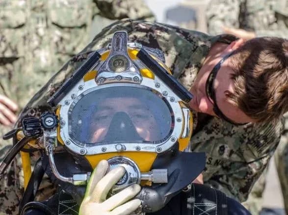 Sea Breeze-2019: водолазы будут "разминировать" затонувший корабль