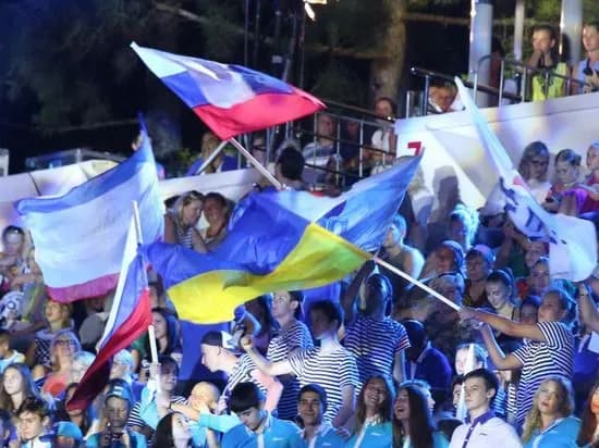 В Україні скасували телеміст з РФ