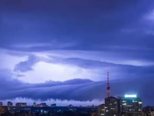 У Києві оголосили штормове попередження