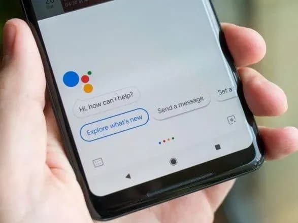 Google визнала витік записів команд користувачів голосовому помічнику