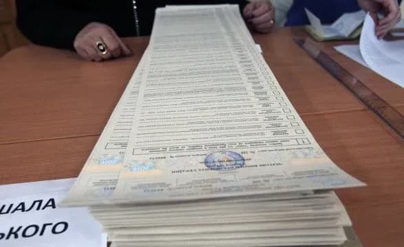 ЦВК опрацювала понад 35% протоколів