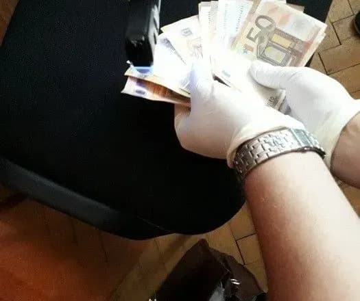 На Буковине разоблачили на взятке секретаря приемной комиссии колледжа