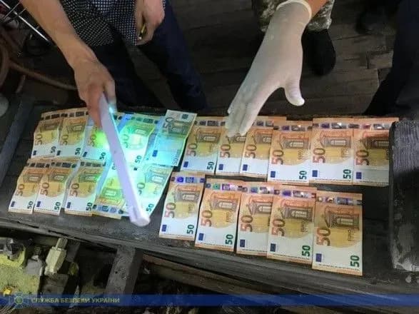 Керівника Чопського прикордонного загону викрили на хабарі