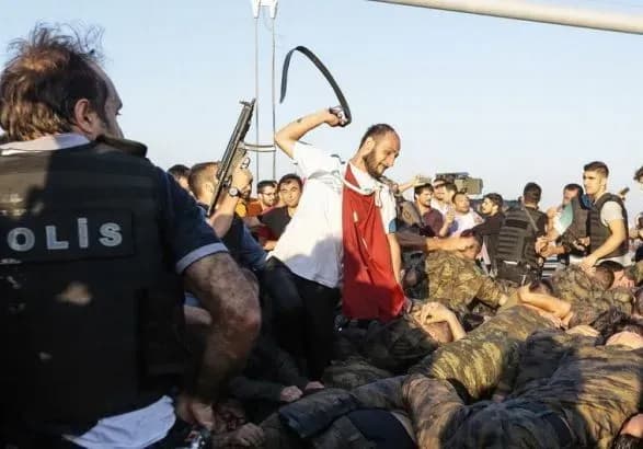 Турция приказала арестовать еще 77 подозреваемых в неудачном государственном перевороте