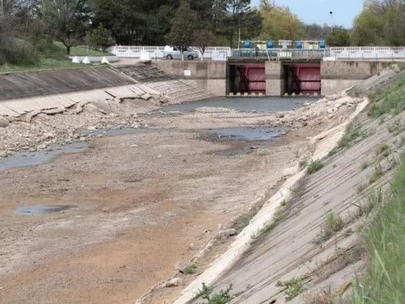Окупаційна влада Криму хоче попросити в України води з Дніпра