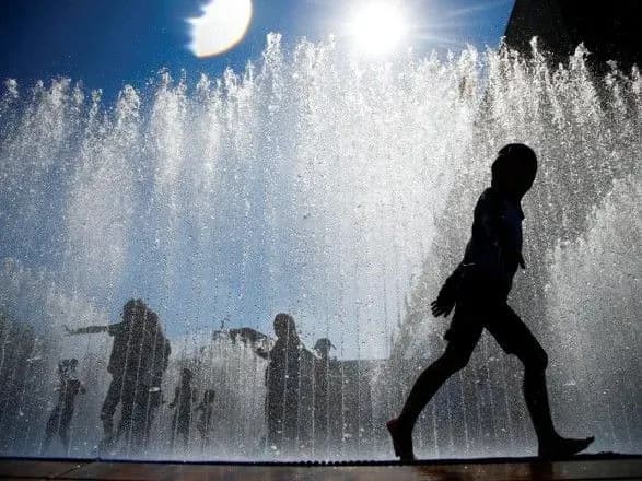 Липень встановив світовий рекорд за спекотністю