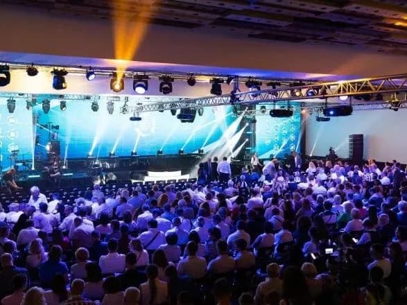 Українські вчені IIG заявили про готовність безкоштовно забезпечити кожного українця високотехнологічною ID-карткою