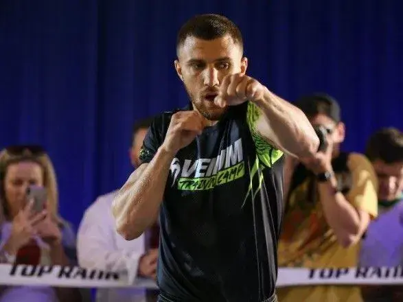 Ломаченко назвав себе найкращим боксером світу