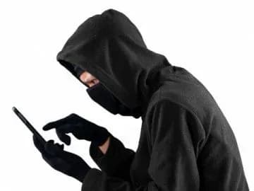 Правоохоронці встановили жінку-"мінера" в Чернівецькій області