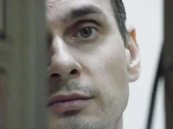 Адвокат поки не підтверджує інформацію про етапування Сенцова в Москву