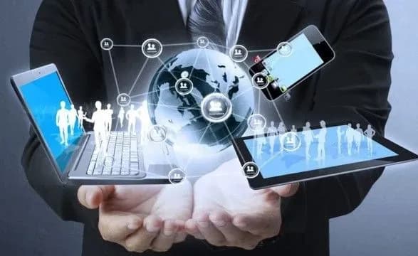 Найвищі зарплати в Україні отримують працівники ІТ та фінансової сфер – Держстат