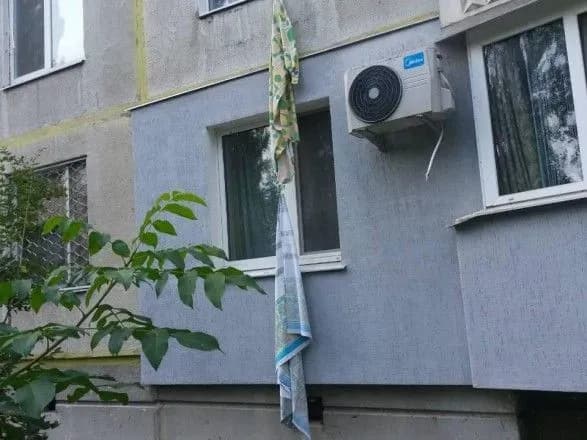 Пенсионерка разбилась насмерть, спускаясь со второго этажа по простыням