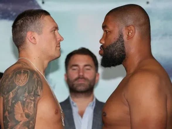 Усик дебютував з перемогою у суперважкій вазі