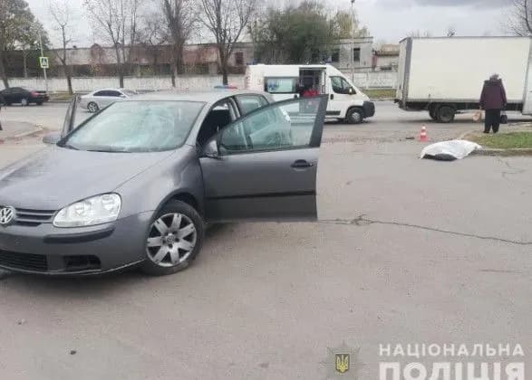 Померла на місці: у Львові водій переїхав жінку