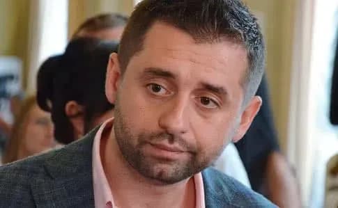 Арахамія розповів, хто стане новим главою партії “Слуга народу”