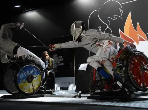 Українські паралімпійці завоювали сім медалей на КС з фехтування