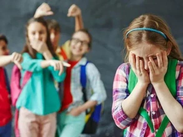 В освітнього омбудсмена розповіли, як написати заяву про булінг