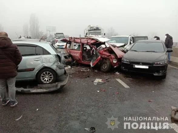Потрійна ДТП під Одесою: є загиблий та постраждалі
