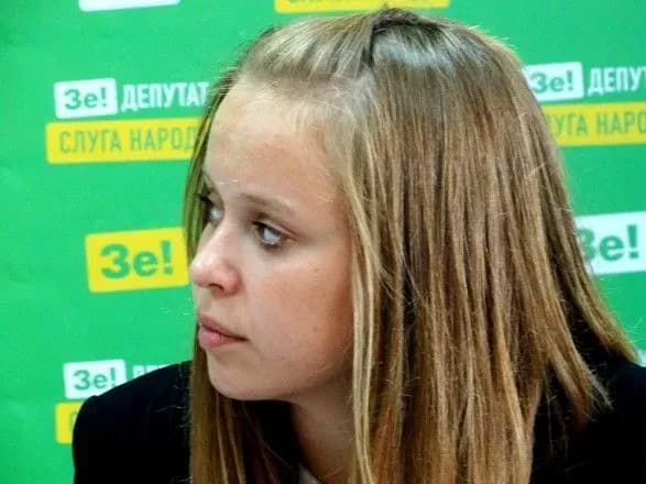 Новий секс-скандал у ВР: голова української делегації в ПАРЄ заперечує поцілунок з жінкою