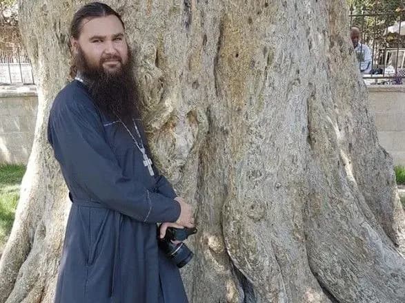 В УПЦ МП знали про наркозалежність затриманого священика: що далі