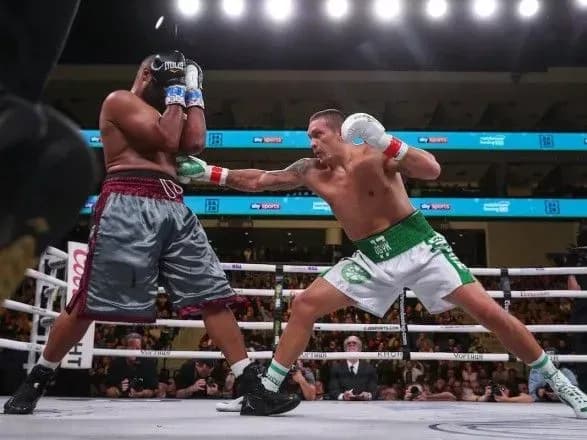 Усик назвав найскладнішого суперника в "хевівейті"