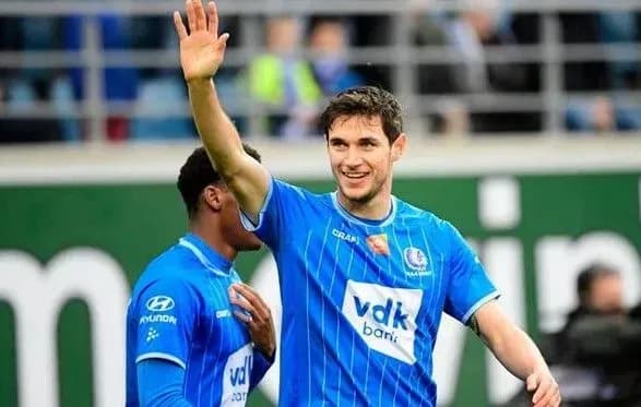 Форвард сборной Украины вылетел из игры на два месяца