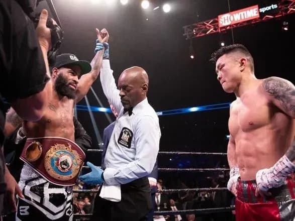 Український боксер у титульному бою зазнав першої поразки у кар'єрі