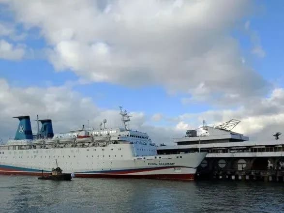 У РФ хочуть субсидувати туристичні круїзи до окупованого Криму