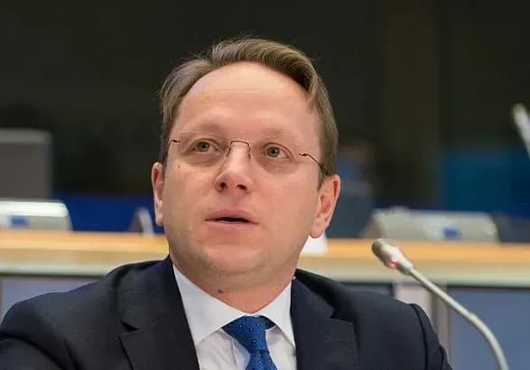 У Єврокомісії закликали Україну продовжити впровадження рекомендацій Венеціанської комісії щодо мовного закону