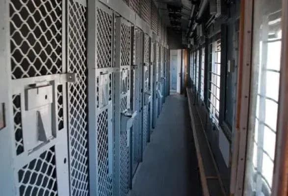 На Дніпропетровщині судитимуть "довічника", який при спробі втечі вбив нацгвардійця