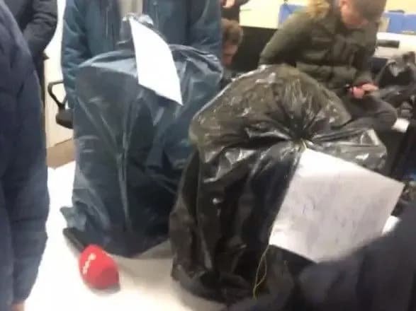 Обшуки на телеканалі 1+1: що вилучили правоохоронці