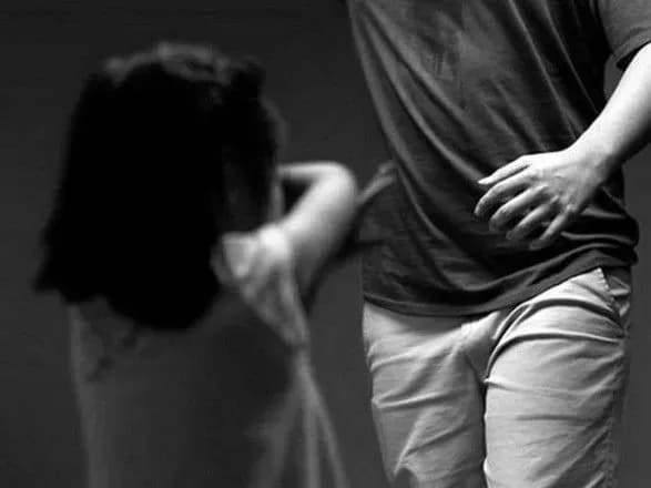 Прокуратура оскаржує в суді м’який вирок чоловіку, що засуджений за розбещення малолітніх