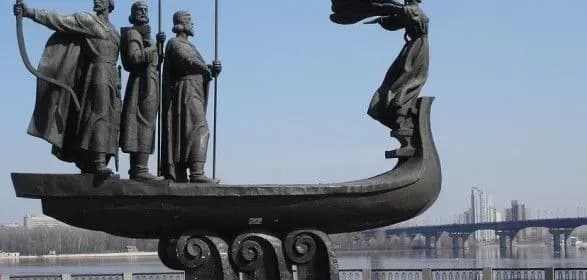 У Києві в понеділок прогнозують до 9 градусів тепла