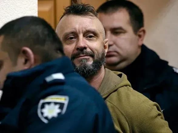 Справа Шеремета: суд розпочав розгляд клопотання про зміну запобіжного заходу Антоненку