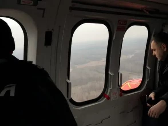 Пошук двох зниклих рибалок на Київщині призупинили