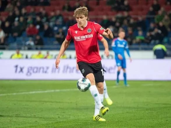 У футболіста чемпіонату Німеччини виявили коронавірус