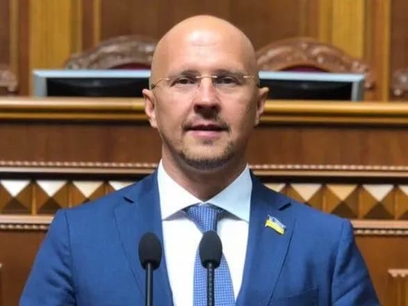 Нардеп Вельможний, у якого підозрювали коронавірус, повідомив про негативний результат тесту