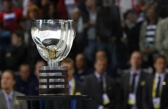 Пандемія коронавірусу: скасовано чемпіонат світу з хокею