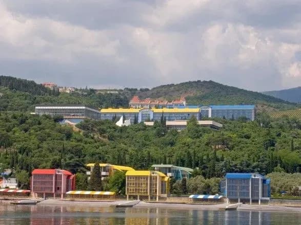 Пандемія коронавірусу: в окупованому Криму скасували прийом дітей на першу зміну до "Артеку" через COVID-19