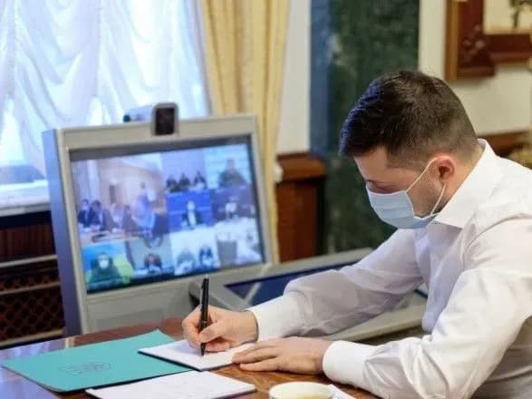 Зеленський назвав зменшення кількості захворілих COVID-19 результатом карантину