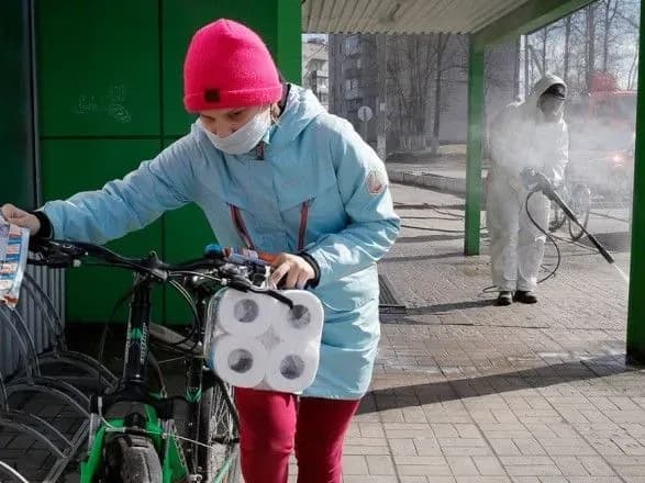 Пандемія коронавірусу: кількість інфікованих COVID-19 в РФ сягнула майже 12 тисяч осіб, 94 людини - померли