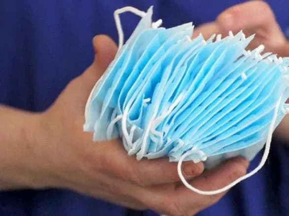 СБУ попередила спробу контрабанди 11 тисяч масок