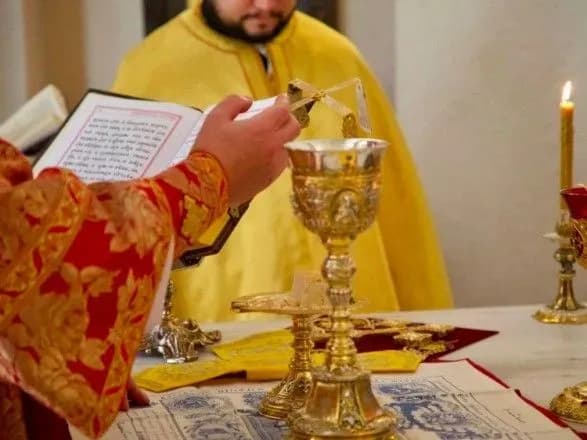 На Київщині великодні богослужіння відвідали близько 5 тис. вірян, порушень не виявлено - ОДА