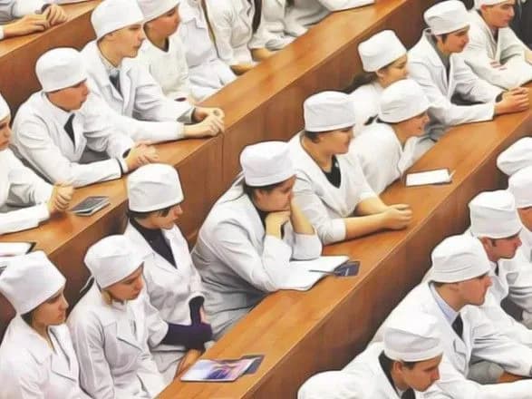 Україна провела телемости з США та Китаєм щодо боротьби з COVID-19