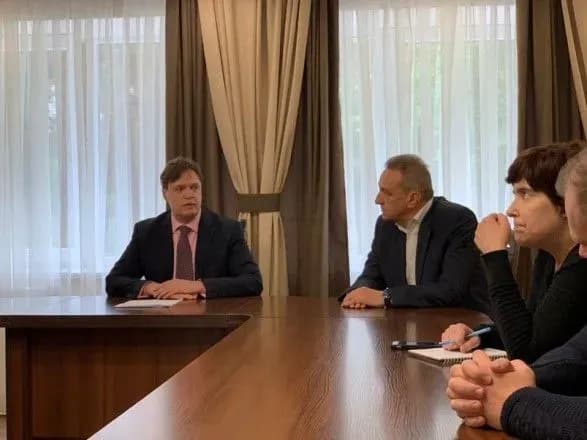 ФДМУ здійснив заміну керівника ПАТ “Центренерго” і Сенниченко представив його колективу