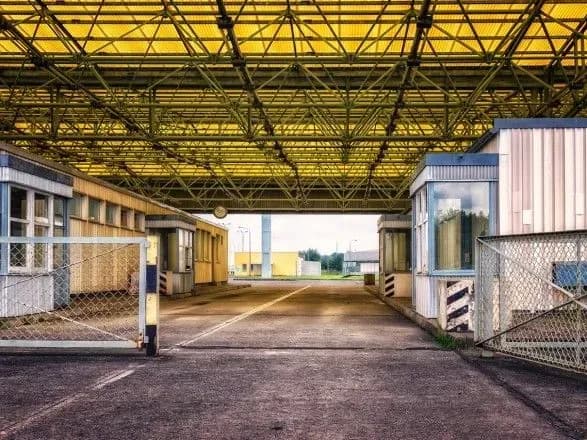 З України з початку року видворили щонайменше 1,5 тис. осіб