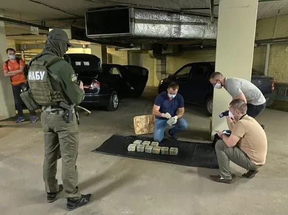 Хабар для НАБУ передбачав закриття справи щодо Burisma - нардеп